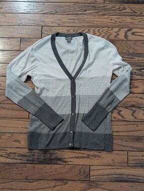 Eddie Bauer Women's Sweater Cardigan